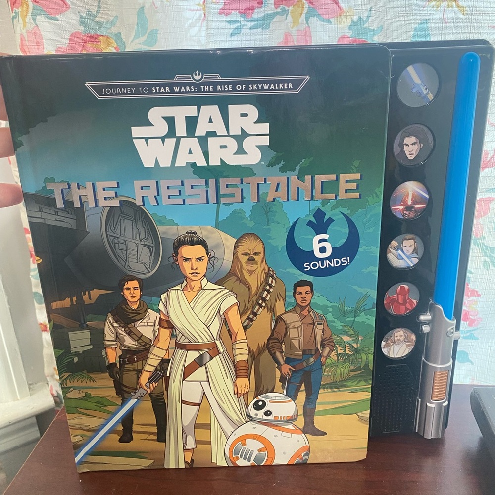 Star Wars The Resistance Book with Sounds